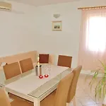 Stipe Apartamento Vinišće
